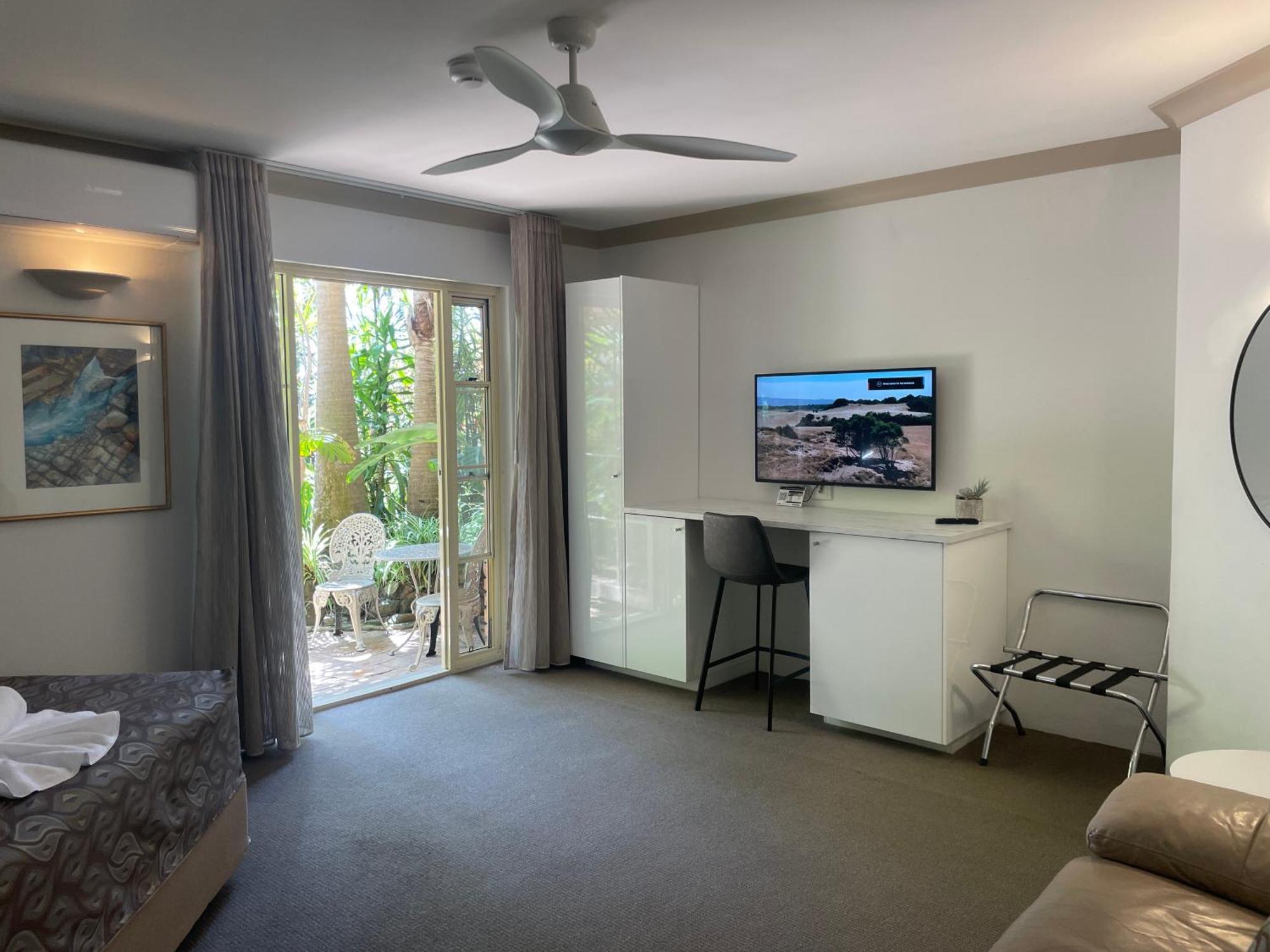 Oasis Inn Ulladulla - Welcoming Guests 18 Years And Older Exteriér fotografie