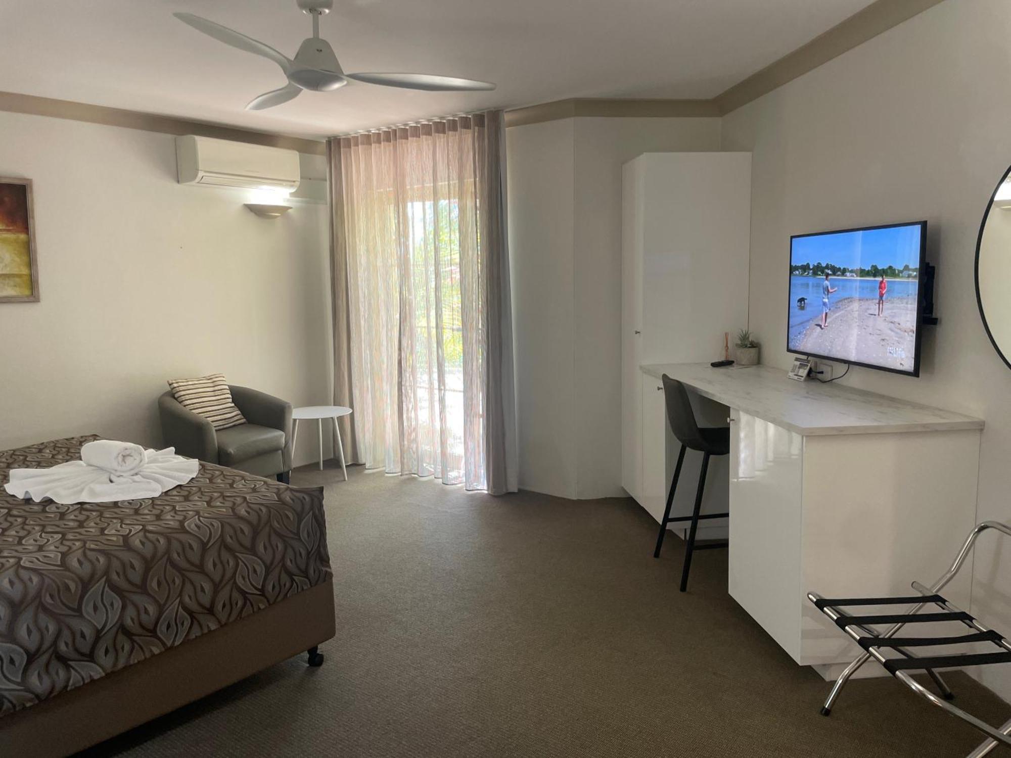 Oasis Inn Ulladulla - Welcoming Guests 18 Years And Older Exteriér fotografie